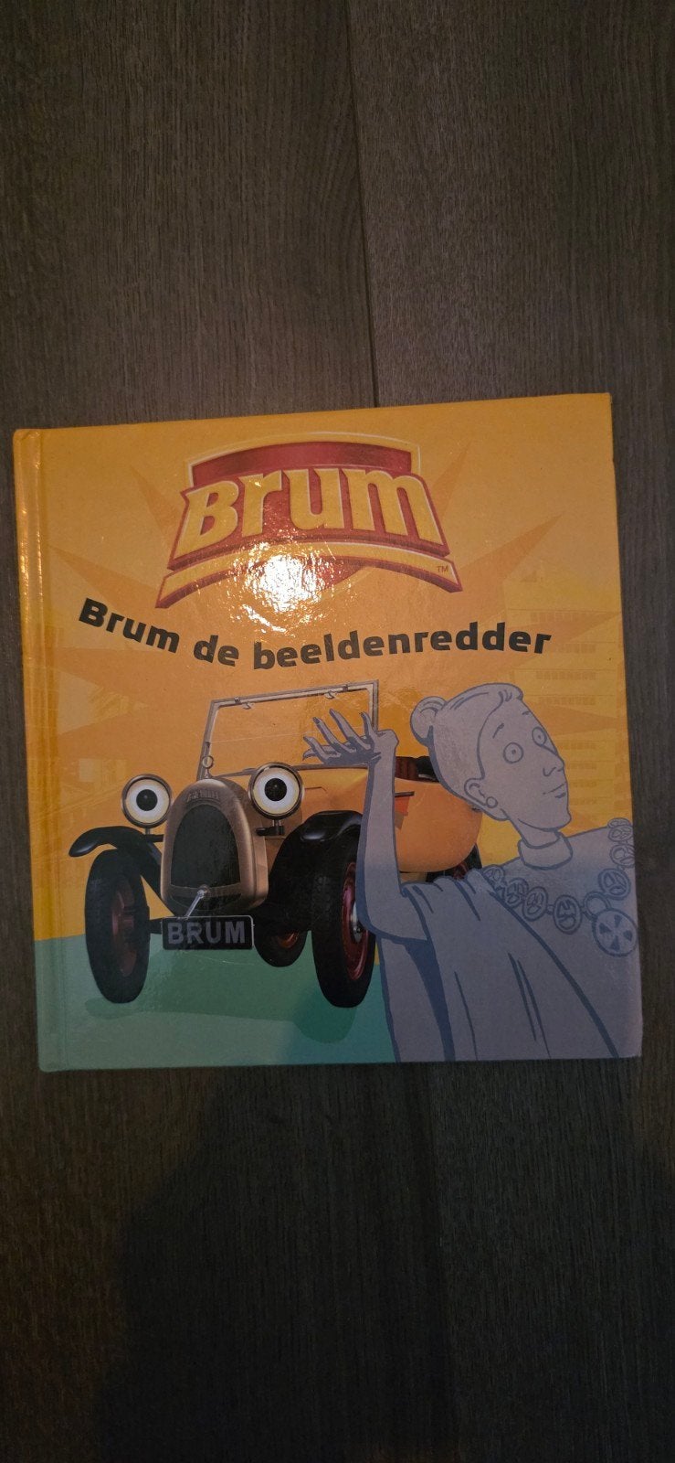 Brum de Beeldenredder - Kinderboek, Ophalen of Verzenden, Zo goed als nieuw, Onbekend, Fictie algemeen
