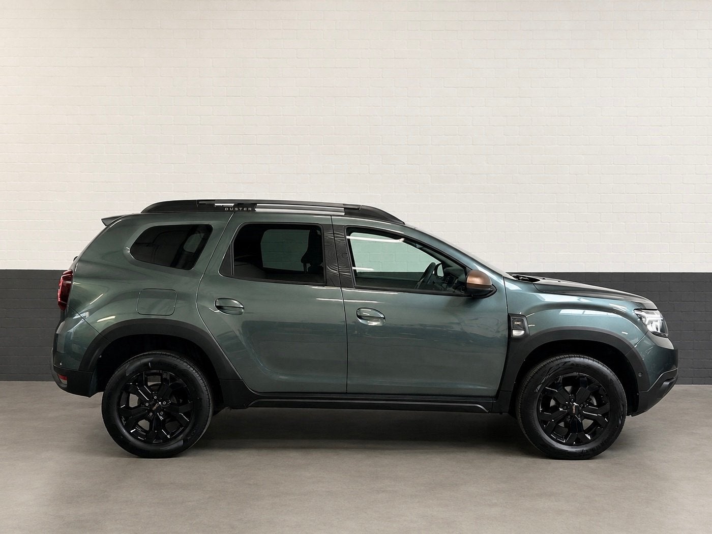 Dacia Duster 1.3 TCe 150 Extreme, Auto's, Zwart, 4 cilinders, Alcantara, Origineel Nederlands
