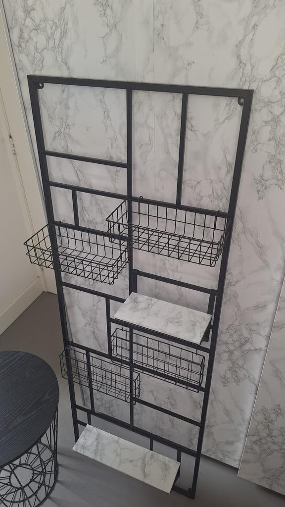 Metalen wandrek met 6 accessoires, Ophalen, Zo goed als nieuw, Overige typen