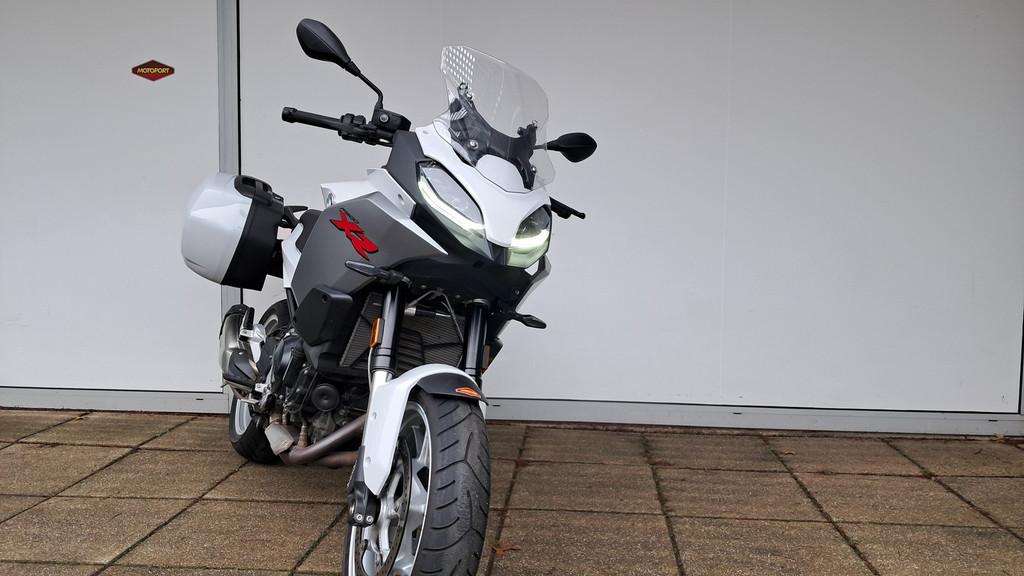 BMW F 900 XR (bj 2020), Motoren, Motoren | BMW, Algemeen-motorrad@bmw.nl, Bedrijf, Meer dan 35 kW, Toermotor