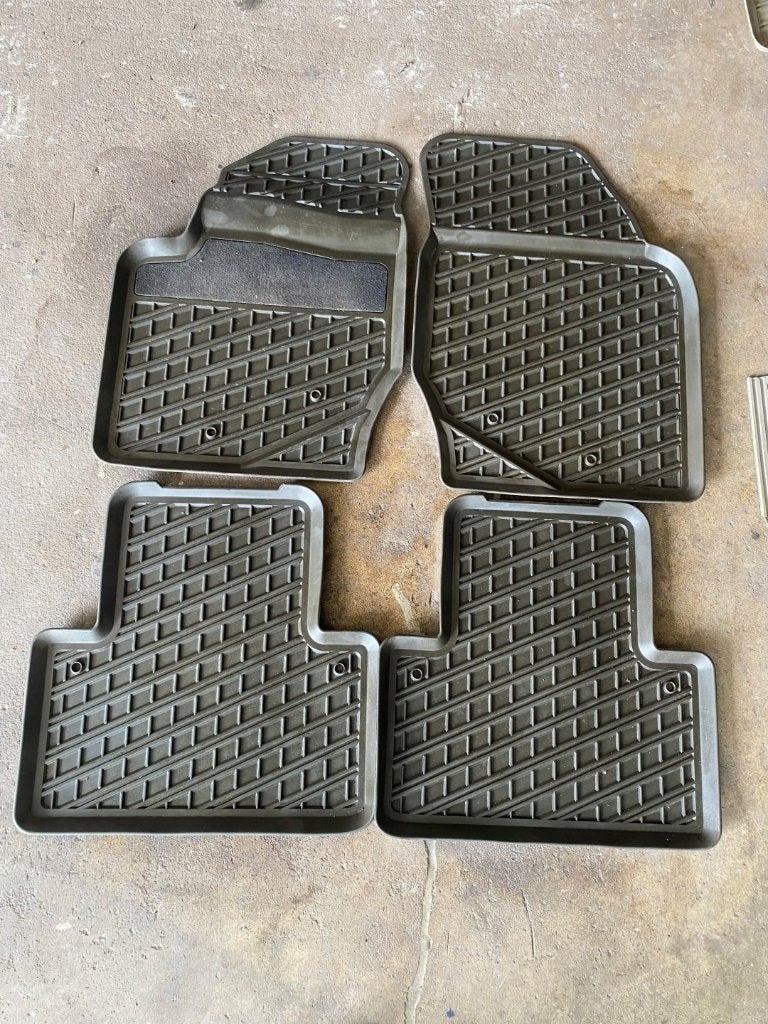 Wintermatten set voor Volvo XC90, Ophalen, Zo goed als nieuw