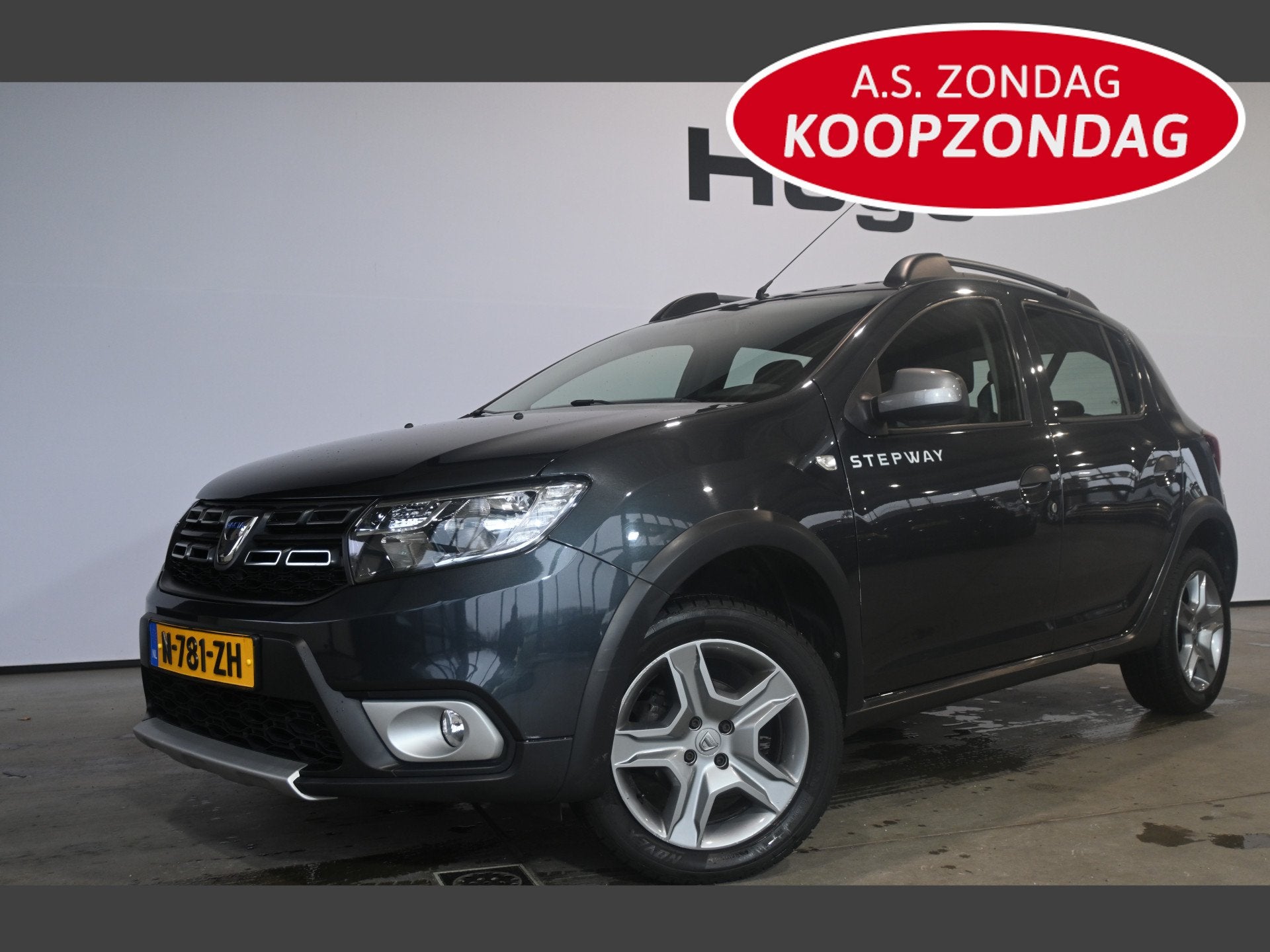 Dacia Sandero 0.9 TCe Stepway Tech Road Airco Navigatie Trek, Auto's, Dacia, 898 cc, Stof, Met garantie (alle), Bedrijf