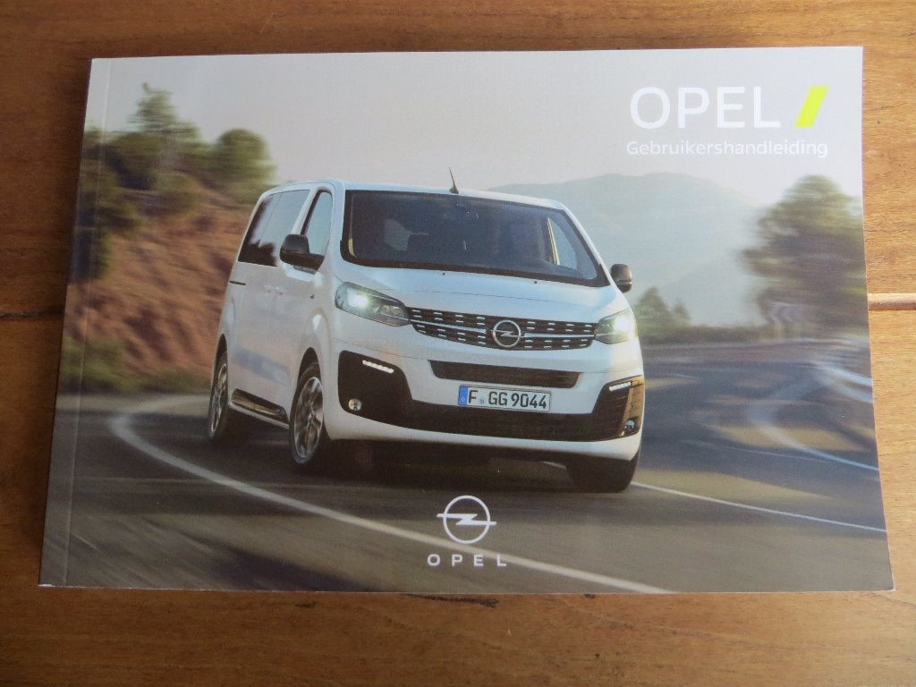 Instructieboek Opel Vivaro, Opel Zafira Life +audio/navi '22, Auto diversen, Ophalen of Verzenden