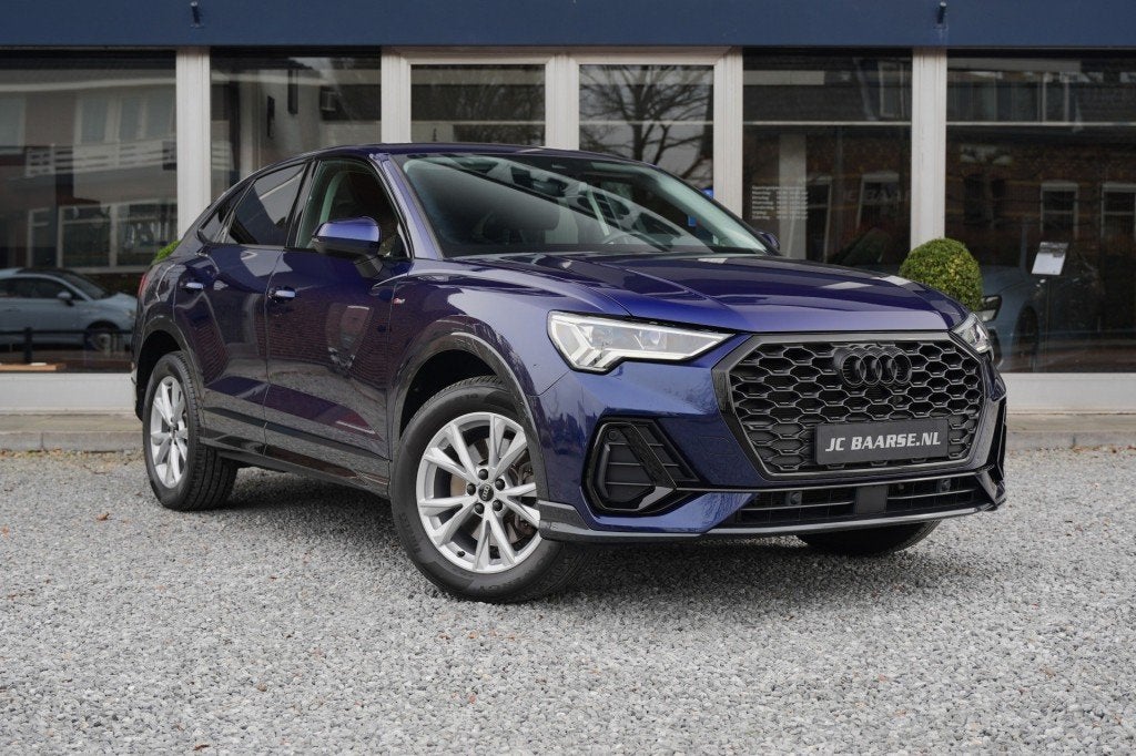 Audi Q3 SPORTBACK 45 TFSI E S EDITION/VIRTUAL/LED/STOELVERWA, Gebruikt, Met garantie (alle), Blauw, Hybride Elektrisch/Benzine