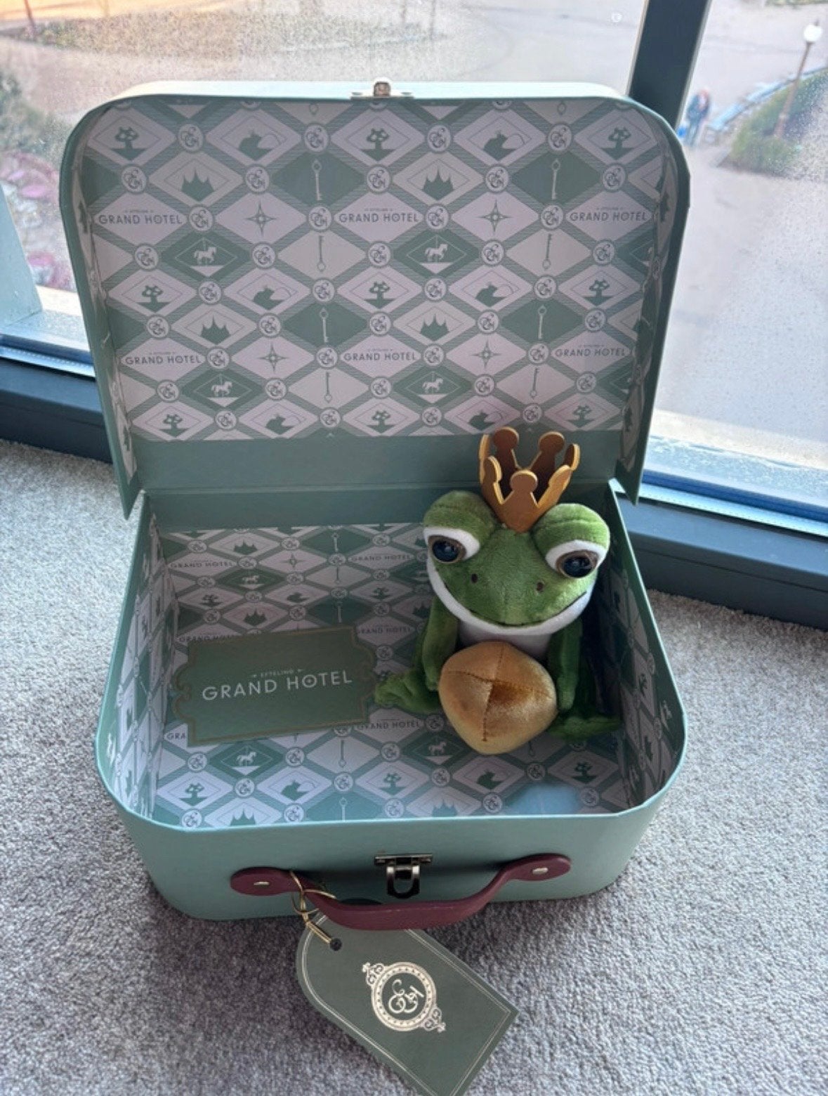 Grand Hotel Efteling koffertje met kikkerkoning knuffetje, Ophalen of Verzenden, Nieuw