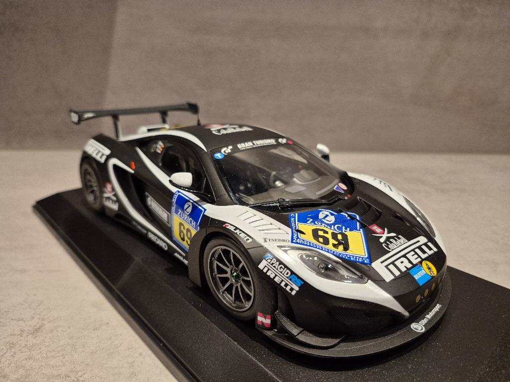 1:18 Minichamps McLaren 12C GT3 24h Nurburgring. Limited., Ophalen of Verzenden, Zo goed als nieuw, Auto, MiniChamps