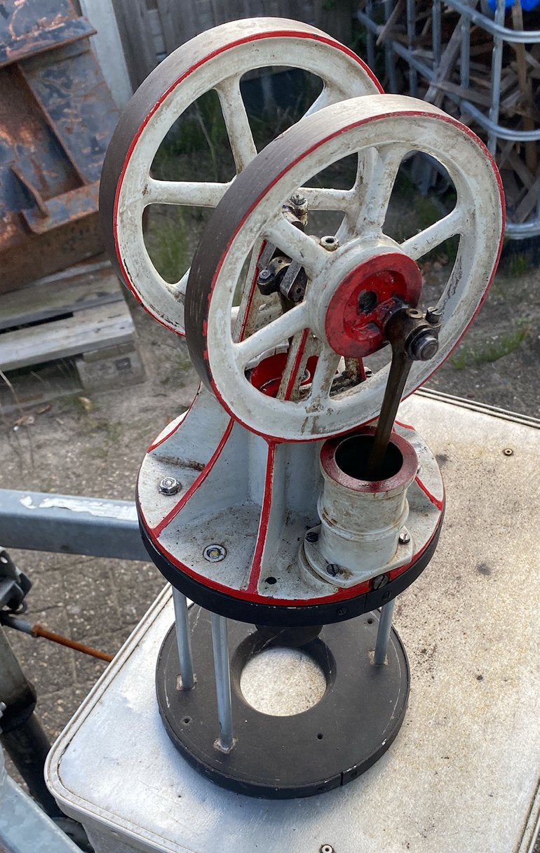 Raab heteluchtmotor, Ophalen