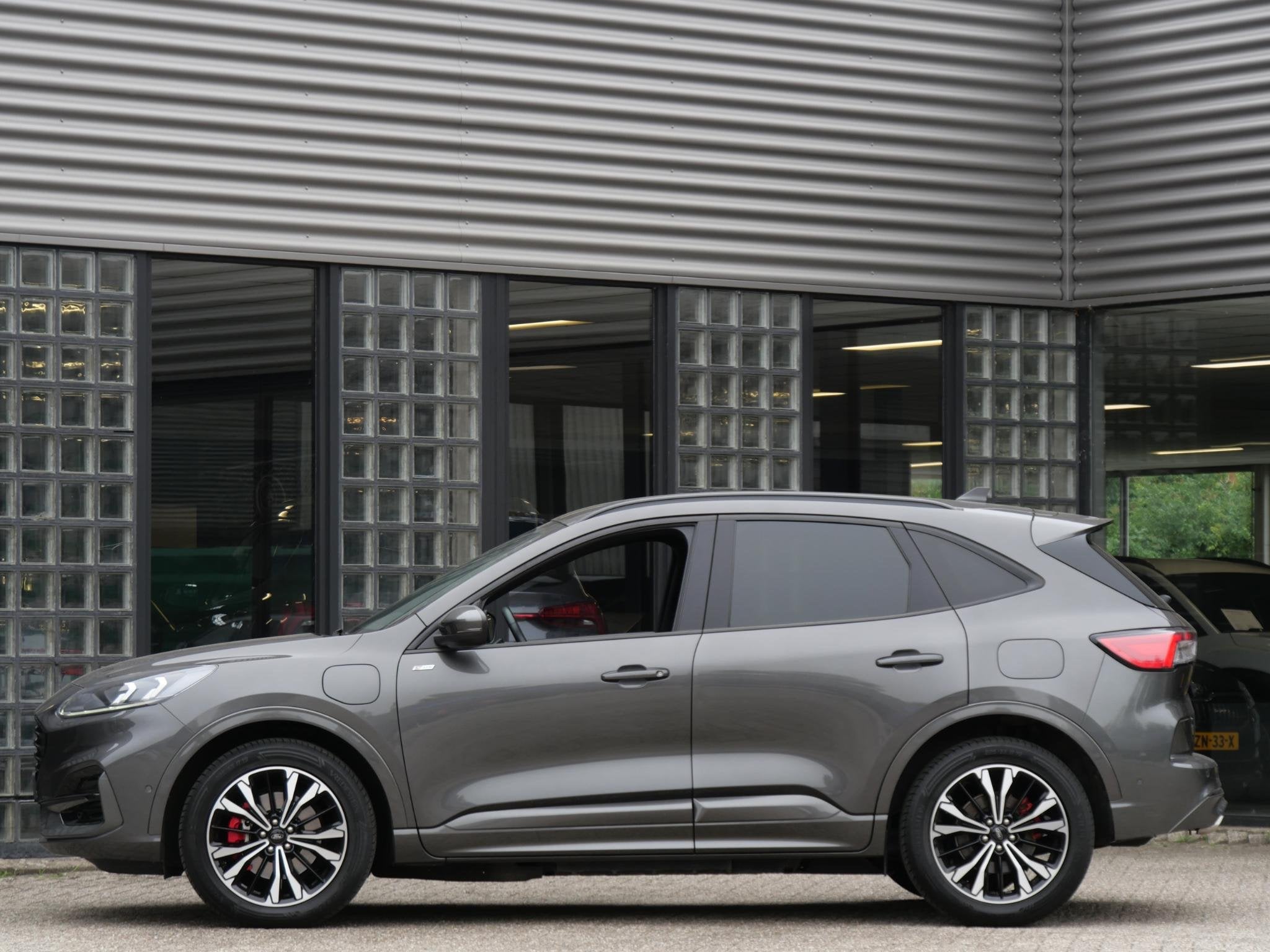 Ford Kuga PHEV ST-LINE X/ DRIVER ASSIST PACK/ WINTER PACK/ D, Auto's, 14 kWh, Gebruikt, Euro 6, 4 cilinders