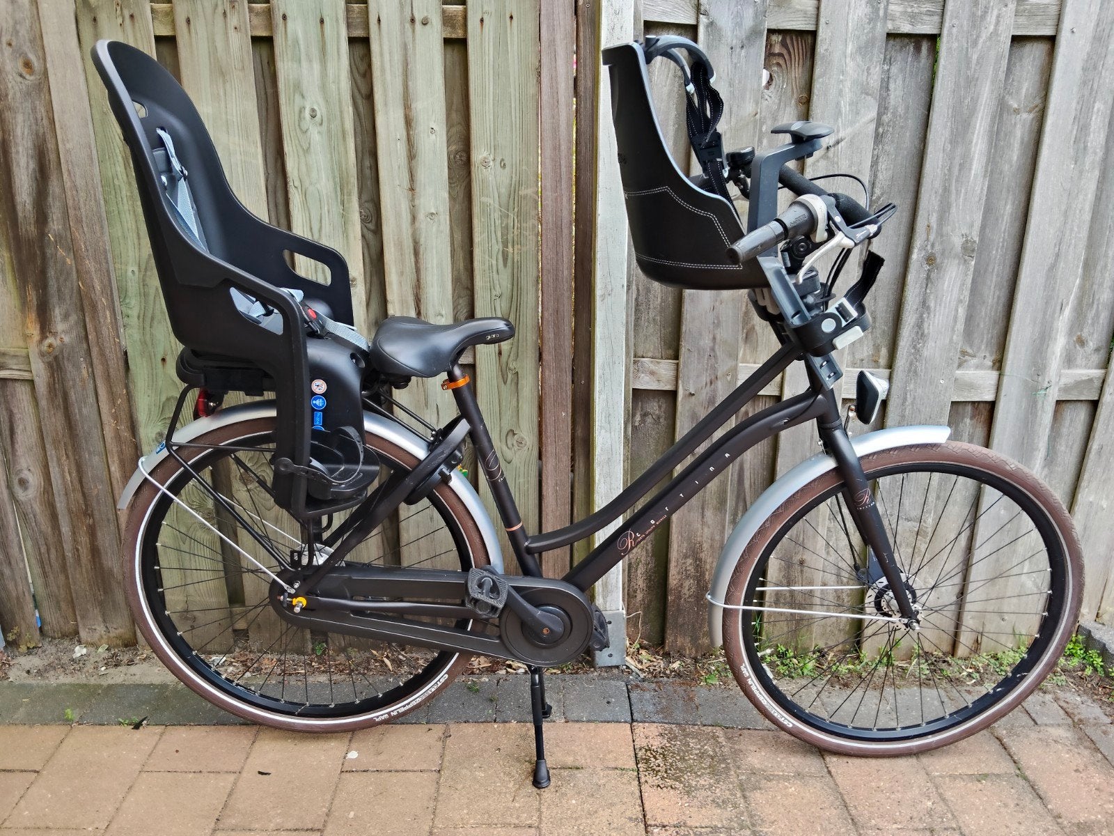 Cortina moederfiets met twee kinderzitjes, Overige merken, 2 zitjes, Ophalen of Verzenden, Zo goed als nieuw