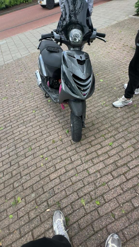 Piaggio Zip 125 cc lc EVT teruil‼️, Fietsen en Brommers, Brommeronderdelen | Scooters, Gebruikt, Piaggio, Kap, Ophalen