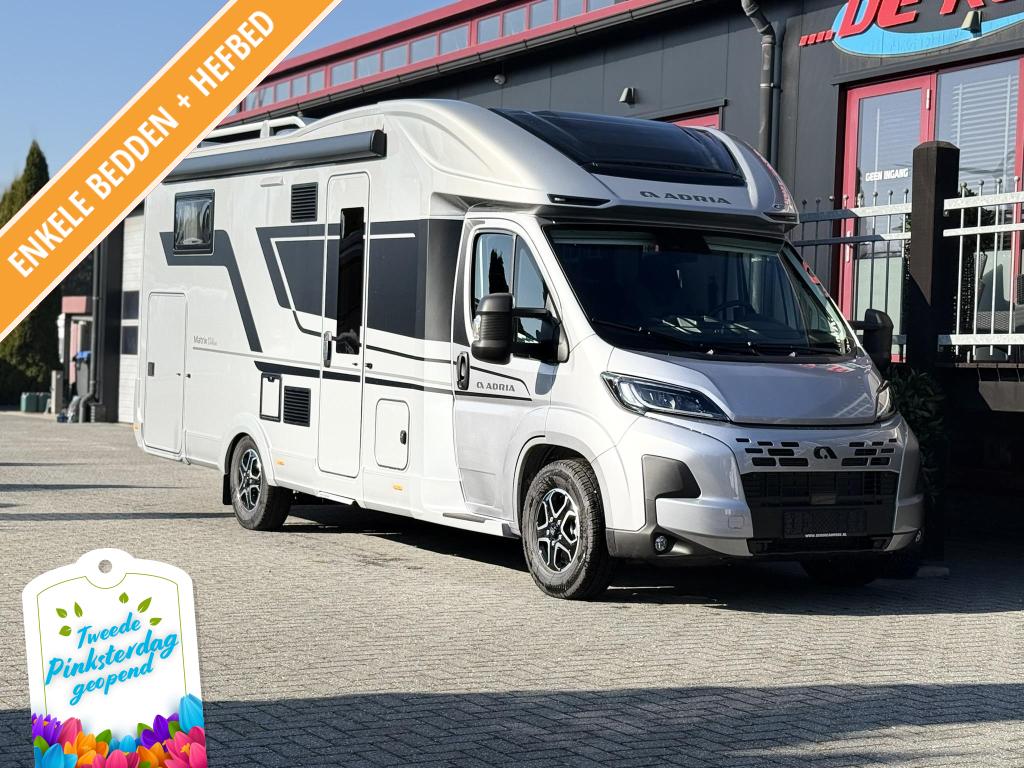 Adria Matrix Supreme 670 SL -AUTOMAAT - HEFBED, Caravans en Kamperen, Winterisolatie, Ringverwarming, Fiat, 7 tot 8 meter