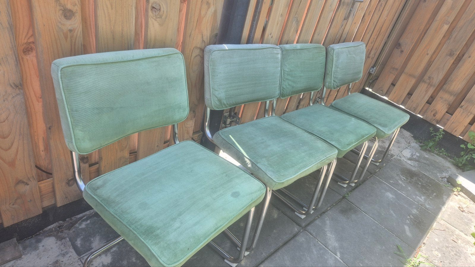 4 Eetkamerstoelen, Chrome poot met groene kussens, Ophalen, Gebruikt, Overige kleuren, Vier