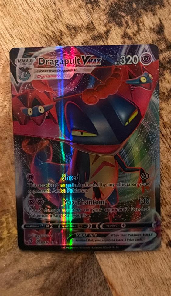 Dragapult VMAX Pokémon Kaart - Zo goed als nieuw, Ophalen of Verzenden, Zo goed als nieuw, Losse kaart, Foil