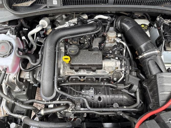 Motor van een Volkswagen Taigo, Gebruikt, -, Volkswagen, -