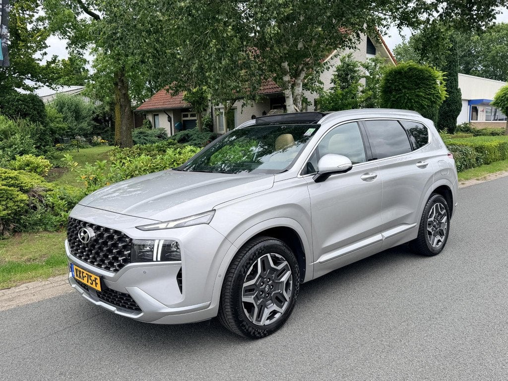 Hyundai Santa Fe 1.6 T-GDI PHEV 265PK PremiumPlus•Pano•L, Auto's, Hyundai, Automaat, Gebruikt, Euro 6, 4 cilinders