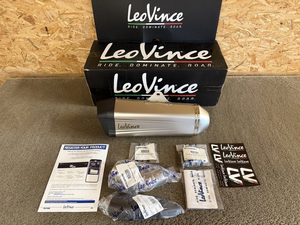 LeoVince LV-12 uitlaat V-Strom Vstrom 1050 ABS/XT 2020-2024, Motoren, Info@leovince.com, Nieuw, Sienkiewicza 21A, Człuchów, Pomorskie, 77-300, PL
