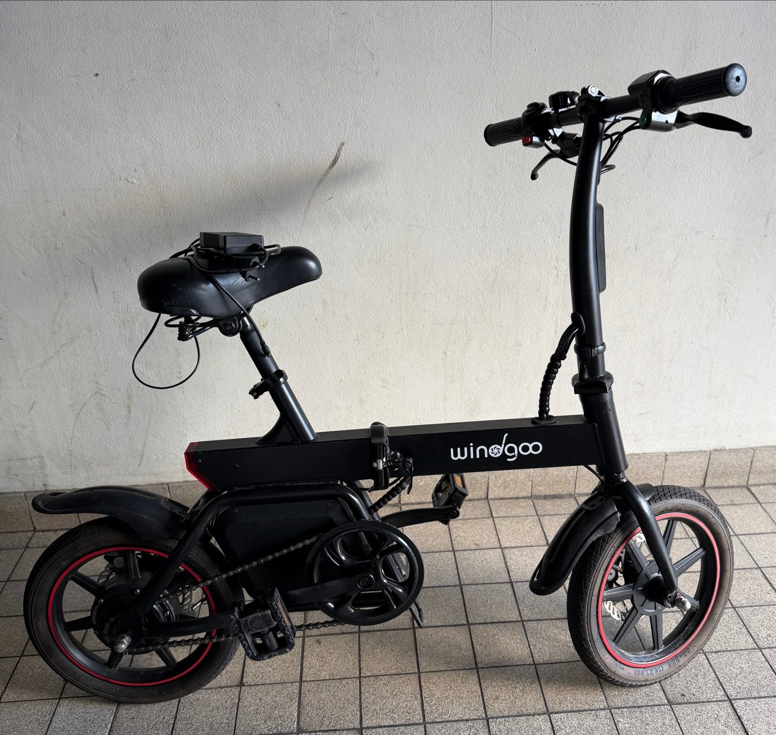 Windgoo opvouwbare elektrische fiets - Zwart 14 inch., Zo goed als nieuw, Minder dan 47 cm, 30 tot 50 km per accu, Ophalen