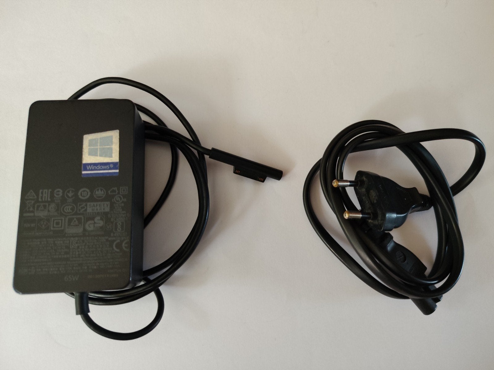 Microsoft Surface Oplader 65W Model 1706, Computers en Software, Ophalen of Verzenden, Gebruikt, Microsoft