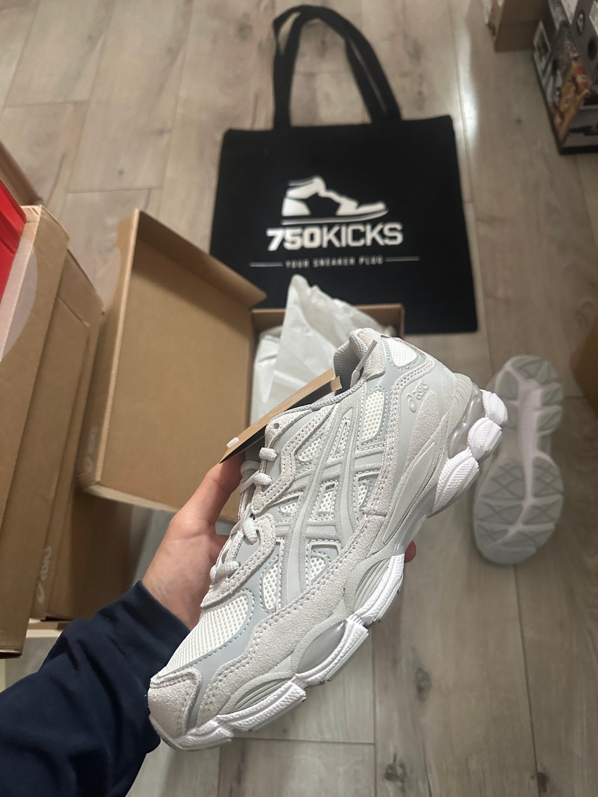 Asics Gel-NYC Cream Cloud Grey Maat EU39,5 39.5 1203A663-101, Nieuw, Ophalen of Verzenden, Grijs, A