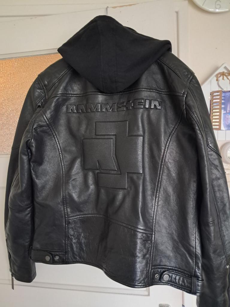 100 procent lams leder Rammstein jas xl in nieuwstaat, Ophalen of Verzenden, Zo goed als nieuw, Maat 56/58 (XL)