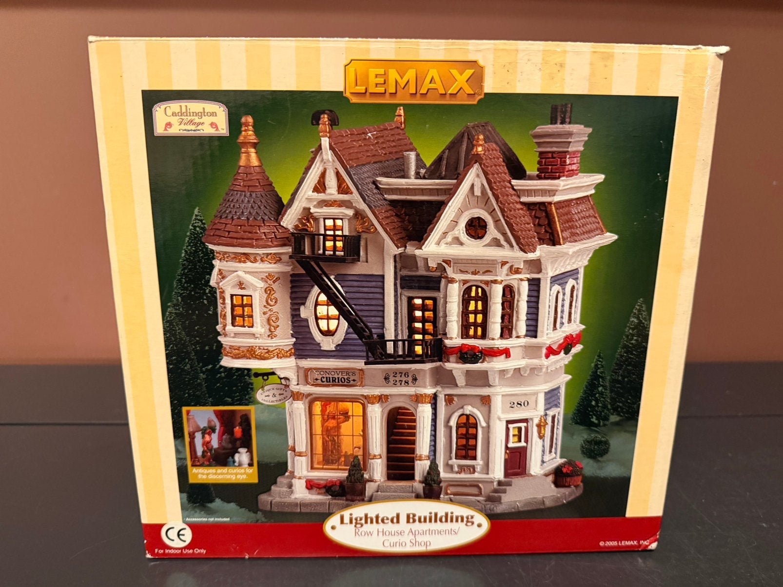 Lemax Row House Apartments/curio shop. KERSTDORP., Ophalen of Verzenden, Zo goed als nieuw