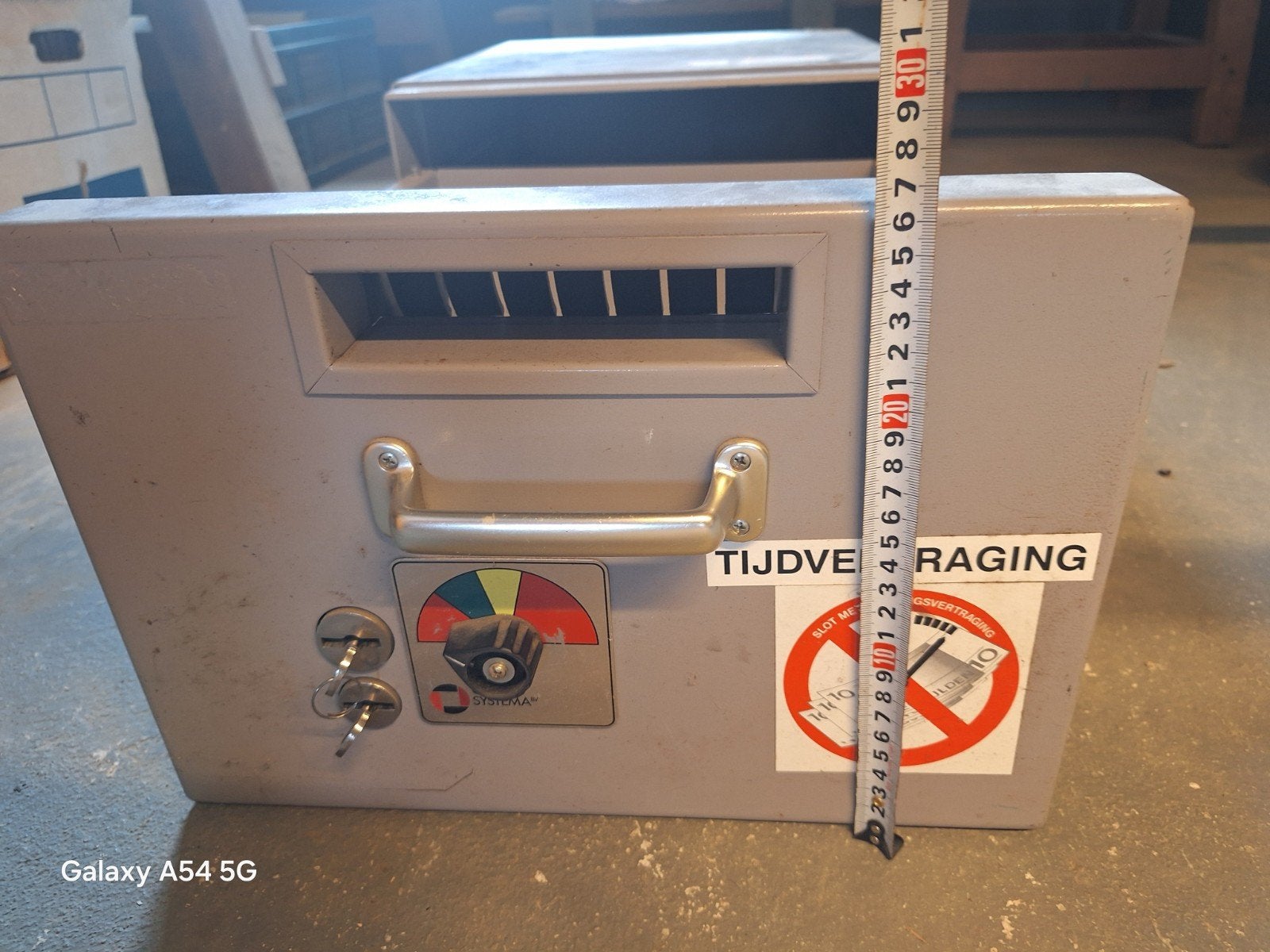 Afstortkluis met brievenbus en tijdsvertraging, Ophalen of Verzenden, Gebruikt, 250 mm of meer