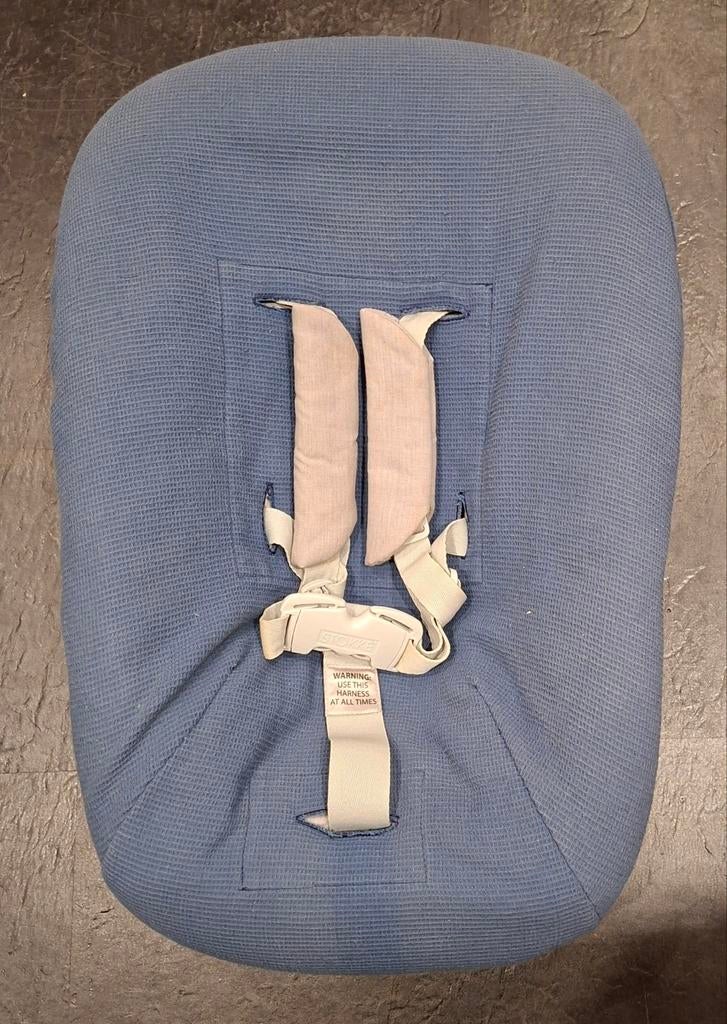 Newborn hoes blauwe wafel stokke tripp trapp nieuwe model, Ophalen of Verzenden, Meegroeistoel