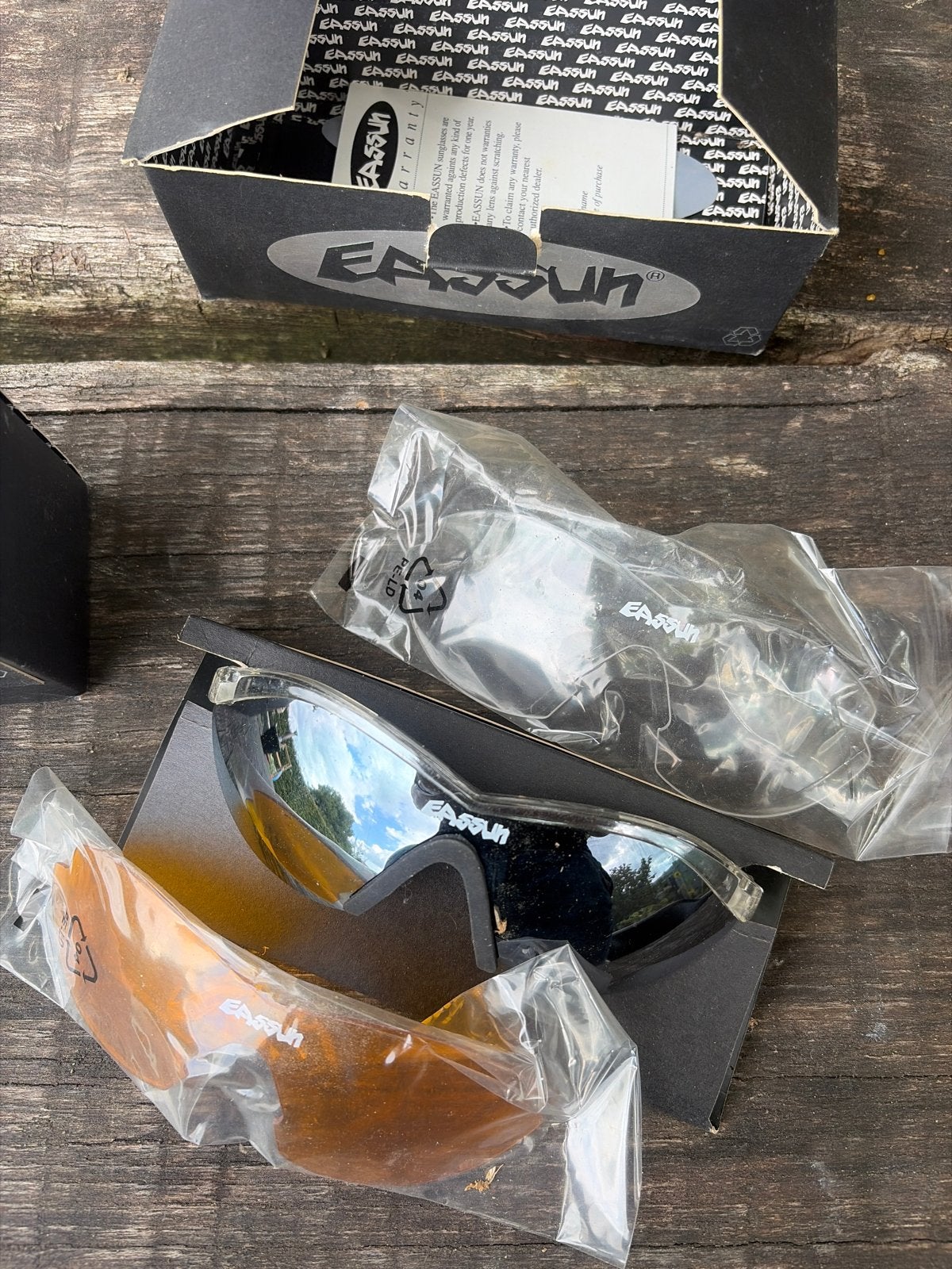 2x Eassun Zonnebril Kindermodel - Nieuw in Doos, Overige merken, Zonnebril, Zwart, Nieuw