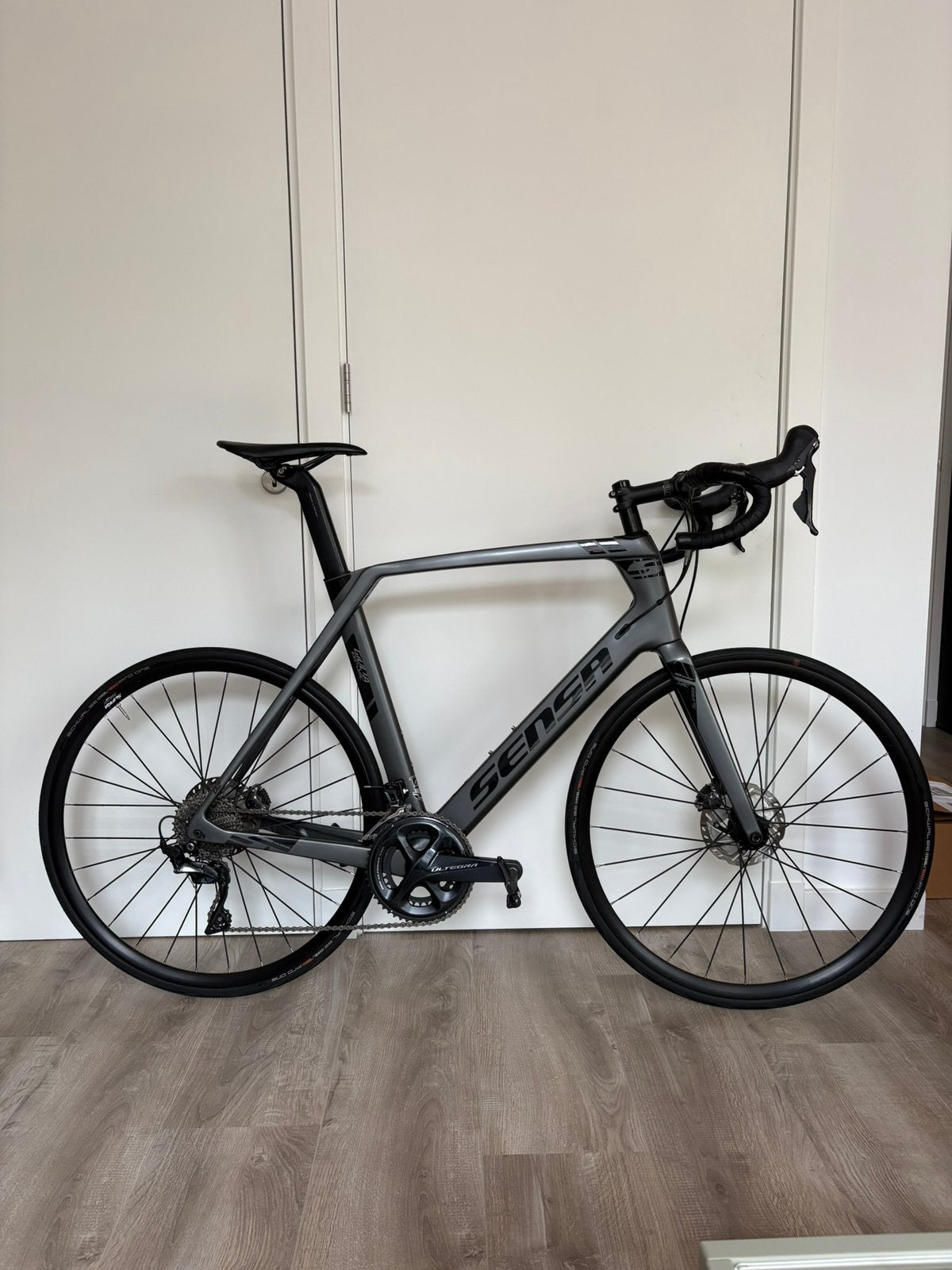 Sensa Giulia EVO Disc Ultegra, 28 inch, Zo goed als nieuw, 57 tot 61 cm, Meer dan 20 versnellingen