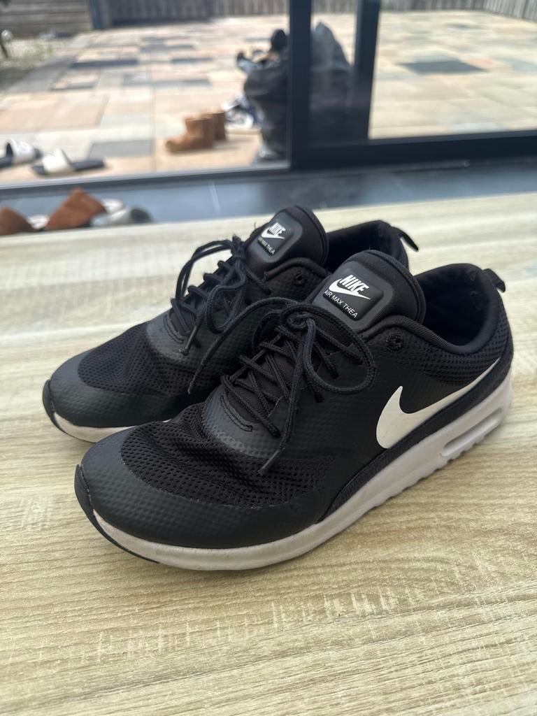 Nike Air Max Thea Zwart sneakers - Zwart - Maat 40, Ophalen of Verzenden, Gedragen, Zwart, Sneakers of Gympen