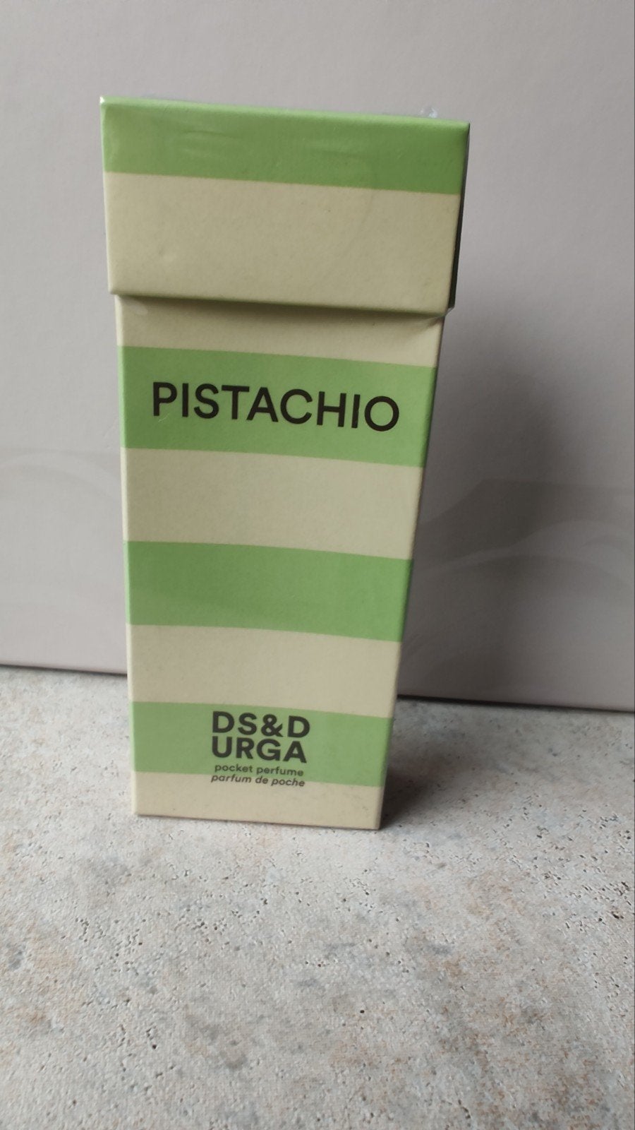 D.S. & DURGA Pistachio pocket perfume 10 ml, Ophalen of Verzenden, Nieuw, Bakstenen