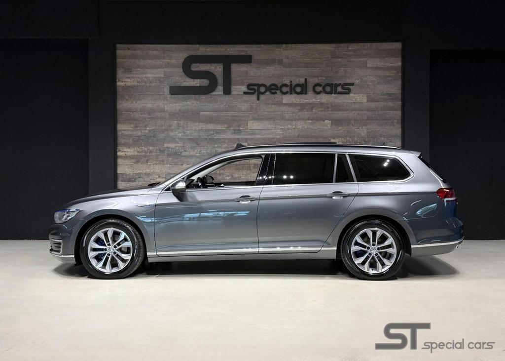 Volkswagen Passat Variant 1.4 TSI GTE|Pano|E.Trekhaak|Leder, Gebruikt, Euro 6, 4 cilinders, Met garantie (alle)