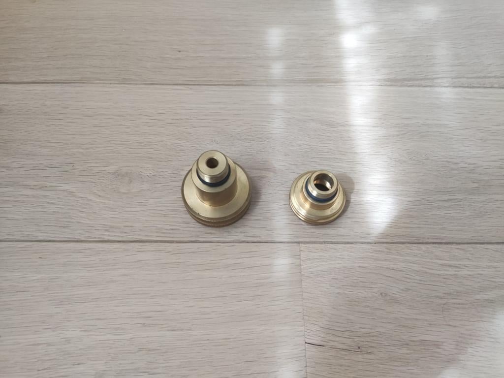 LPG adapters voor Buitenland (2 stuks), Ophalen of Verzenden, Zo goed als nieuw