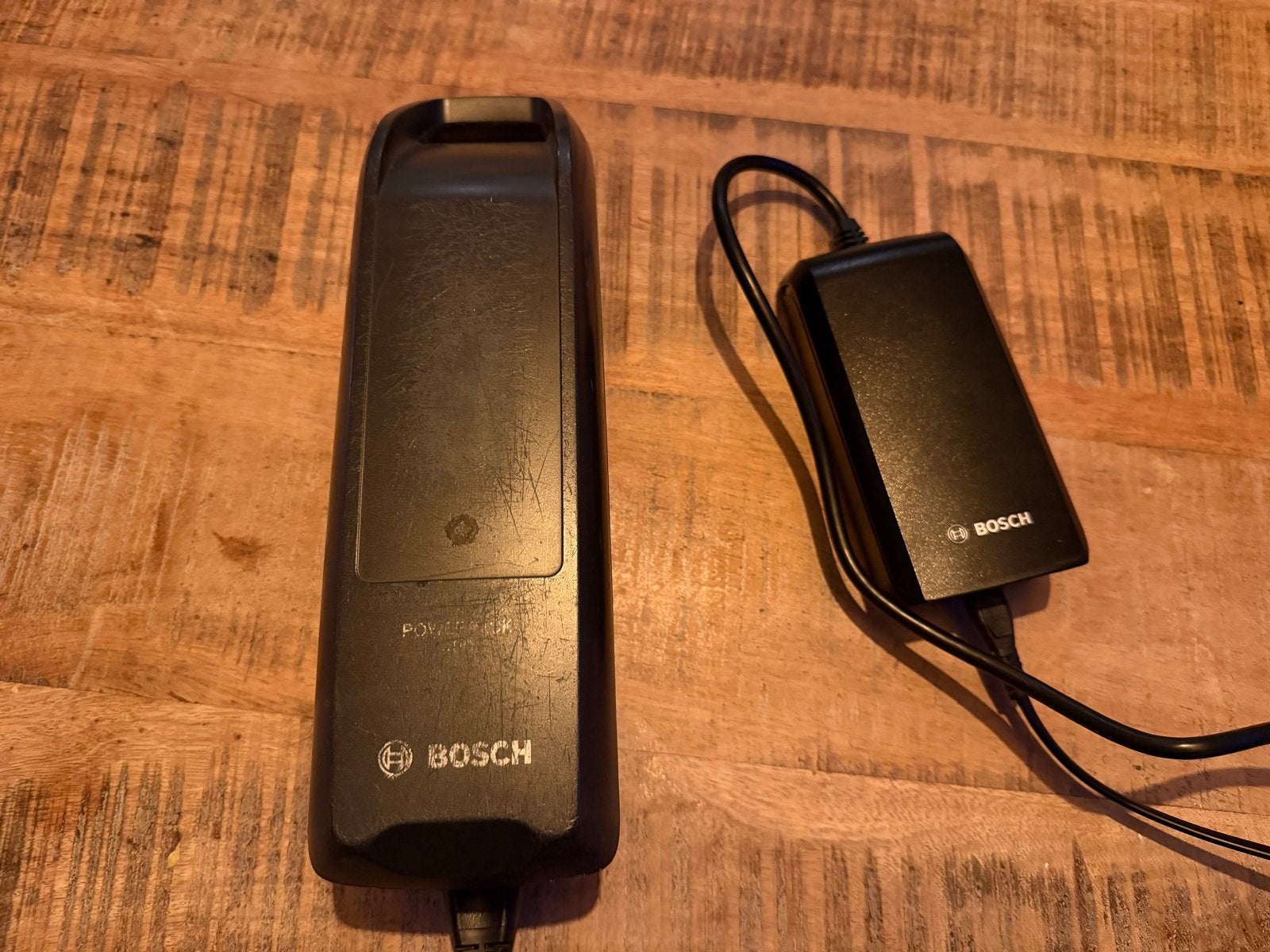 Bosch PowerPack 400 Wh E-bike accu met lader, Fietsen en Brommers, Gebruikt