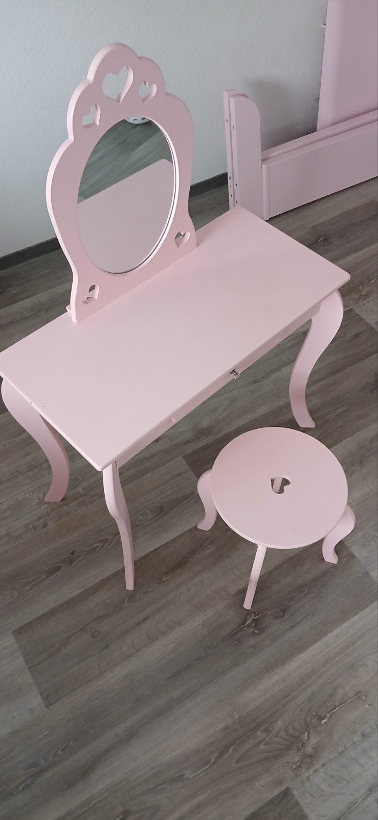 Roze schminktafeltje met krukje voor kind, Ophalen, Gebruikt, Tafel