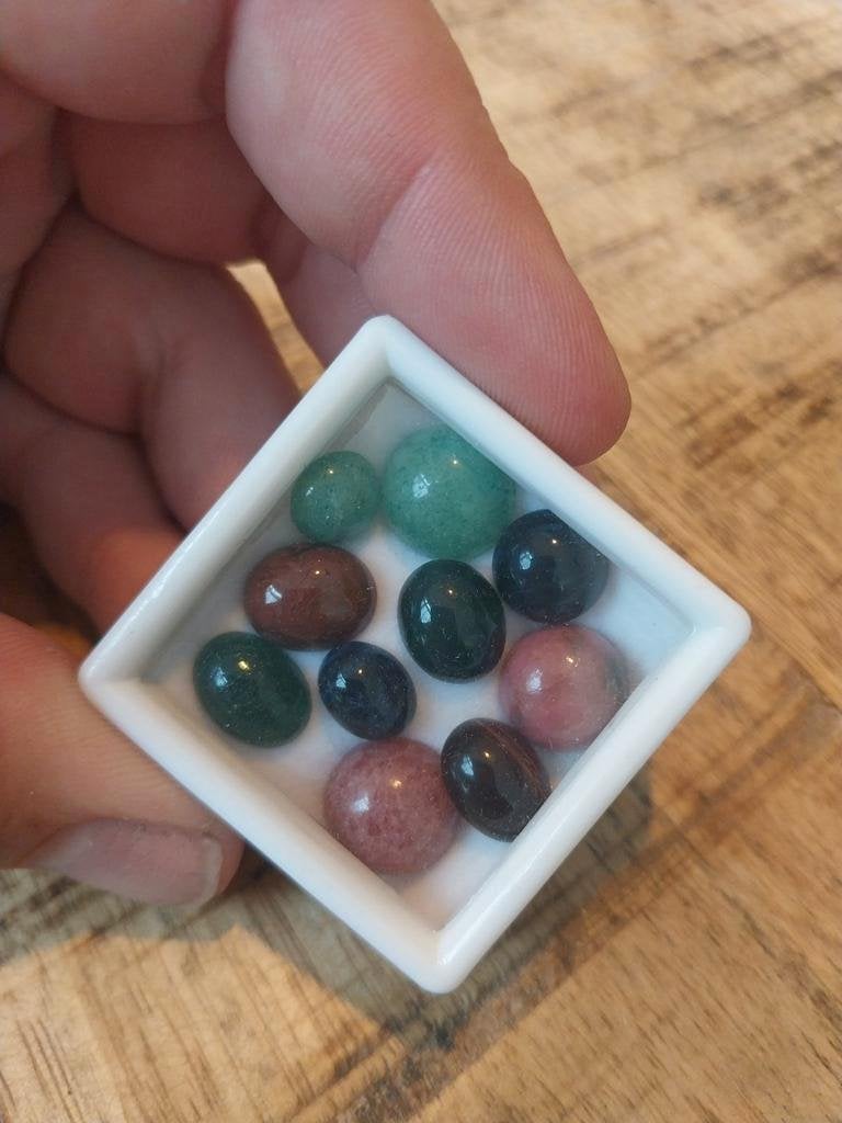 Mix lot met verschillende steensoorten, Sieraden, Tassen en Uiterlijk, Edelstenen, Ophalen of Verzenden, Zo goed als nieuw