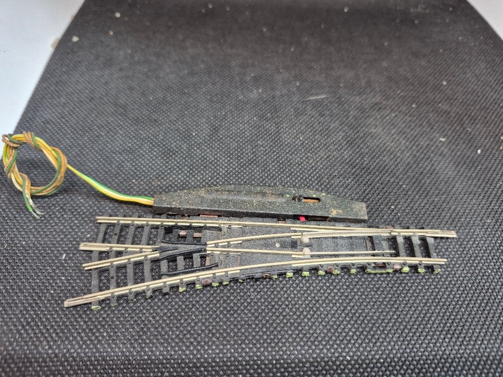Minitrix 4964 - electr. wissel L R4 15gr (16524), Gebruikt, Gelijkstroom, Trix, Rails
