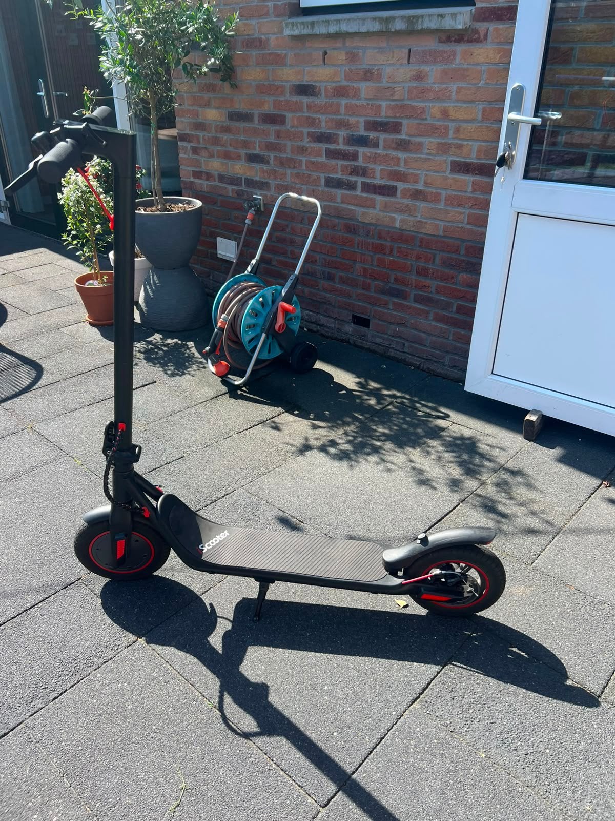 Een week oud!! Iscooter i9, Fietsen en Brommers, Steps, Ophalen, Zo goed als nieuw, Elektrische step (E-scooter)