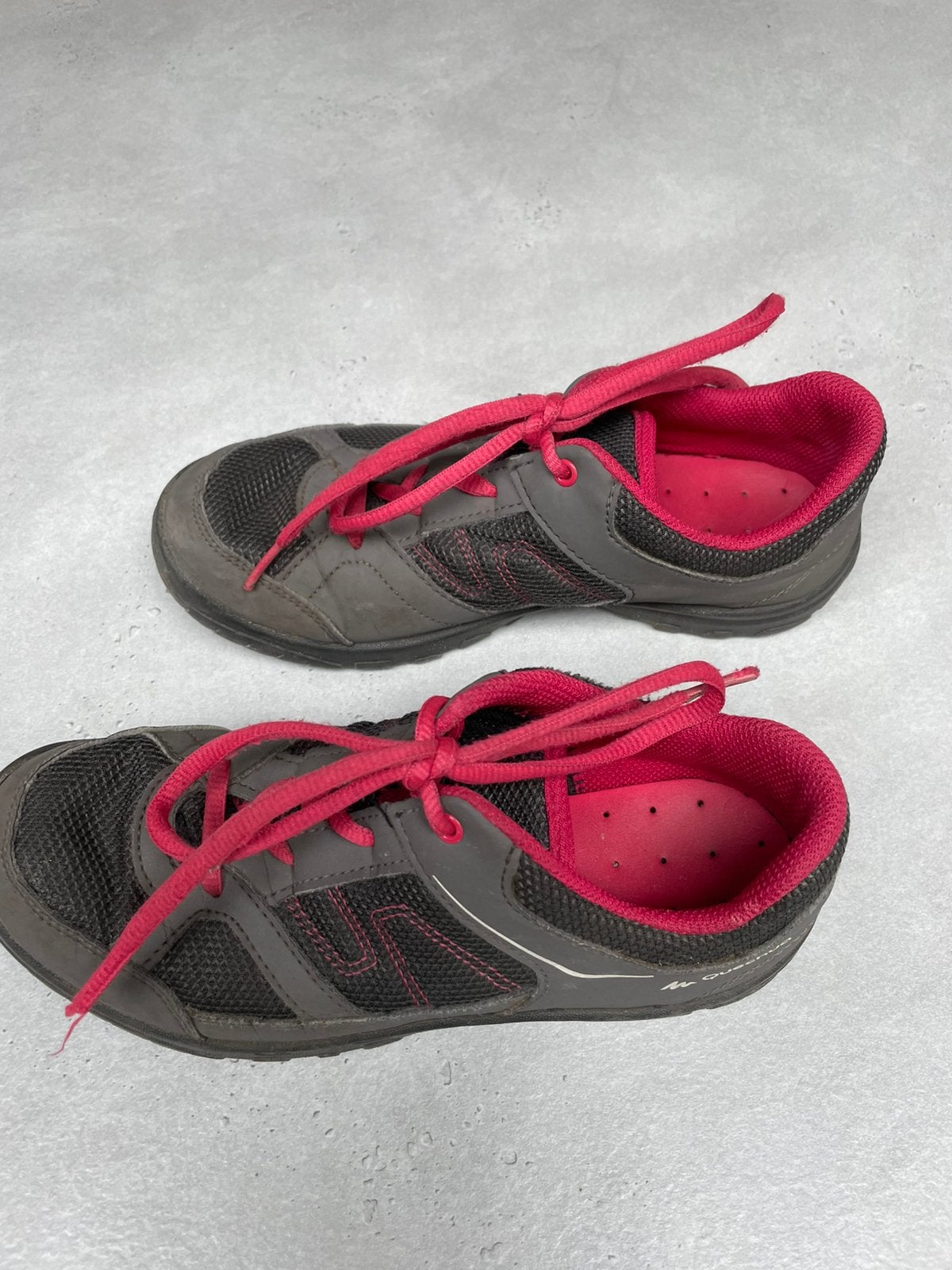 wandelschoenen / bergschoenen maat 35 Quechua - decathlon, Jongen of Meisje, Overige typen, Ophalen of Verzenden, Zo goed als nieuw