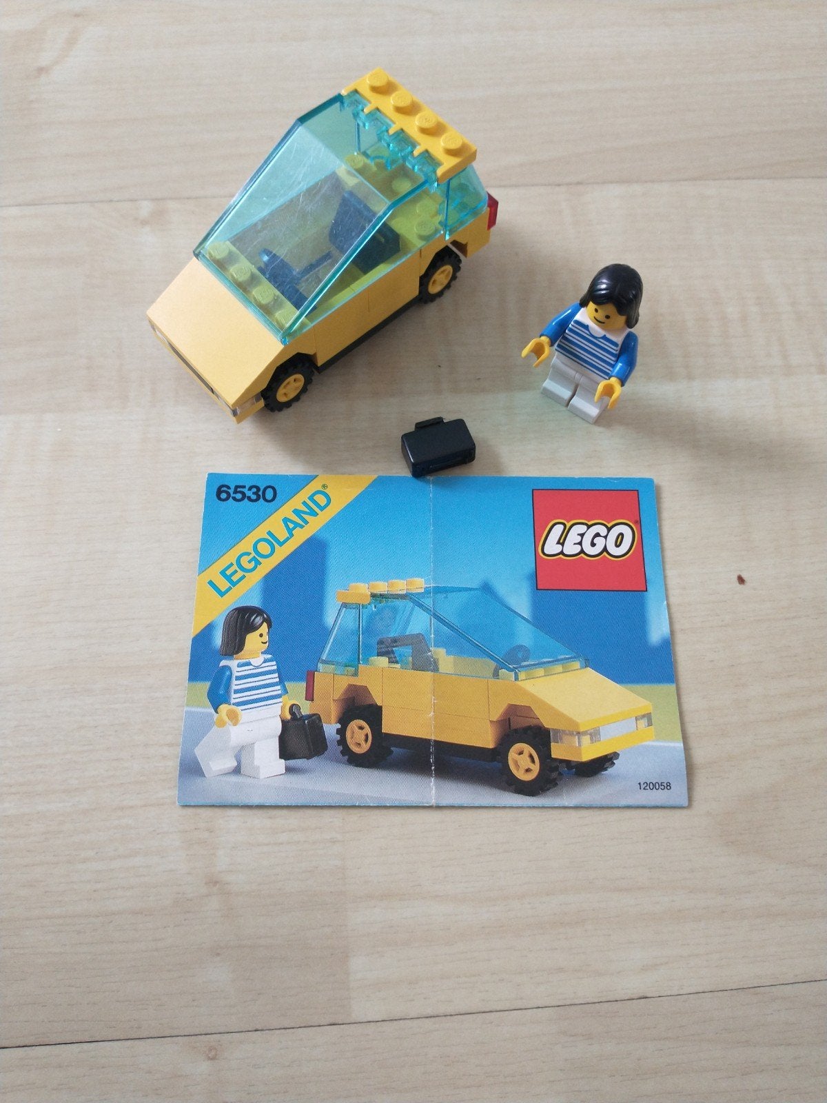 LEGO Legoland 6530: Town sport coupe met Minifiguur en Boekj, Gebruikt, Lego, Ophalen of Verzenden, LEGOLAND