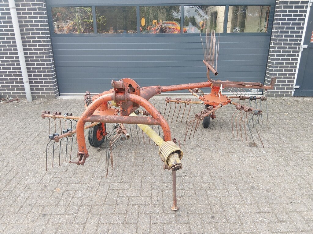 Kuhn GA 402 Hark, KUHN-Geldr, Overige, Nuenenseweg 165
5667 KP  Geldrop, Info.nl@kuhn.com