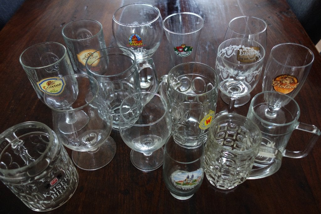 bierglazen assortie 15 stuks, Verzamelen, Biermerken, Ophalen, Zo goed als nieuw, Glas of Glazen, Overige merken