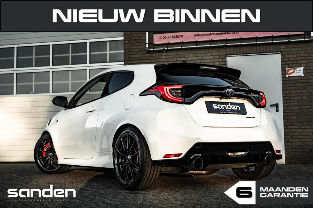 Toyota Yaris 1.6 GR Performance|300pk|Milltek|Carbon|Cam|BBS, Auto's, Toyota, 1618 cc, 4 stoelen, Wit, Bedrijf