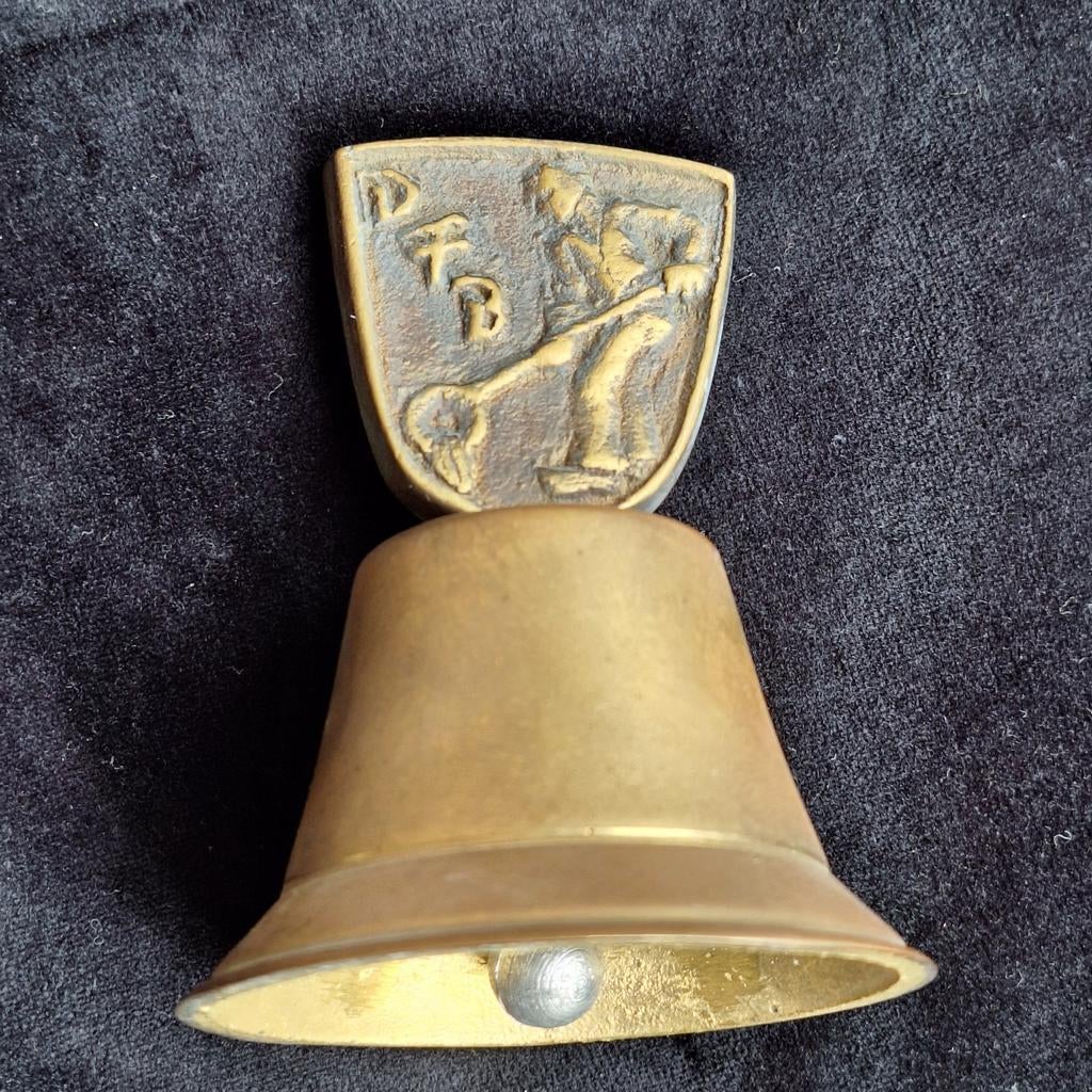 Deutsche Formermeister Bund tafelbel ijzergieterij gieterij, Antiek en Kunst, Ophalen