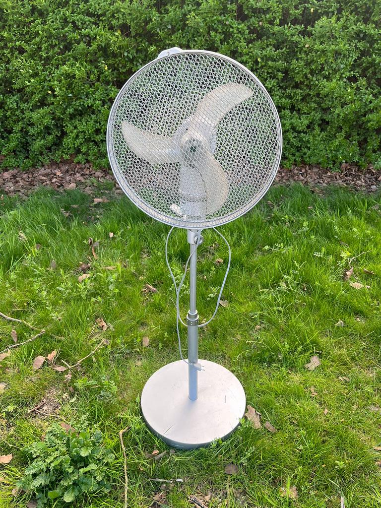 Ventilator/staandend inventum, Witgoed en Apparatuur, Ventilatoren, Ophalen, Gebruikt, Tafelventilator