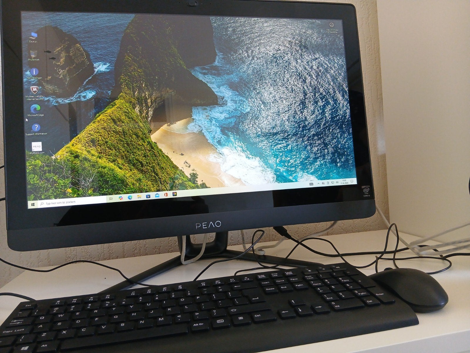 Peaq All-in-One PC, Ophalen of Verzenden
