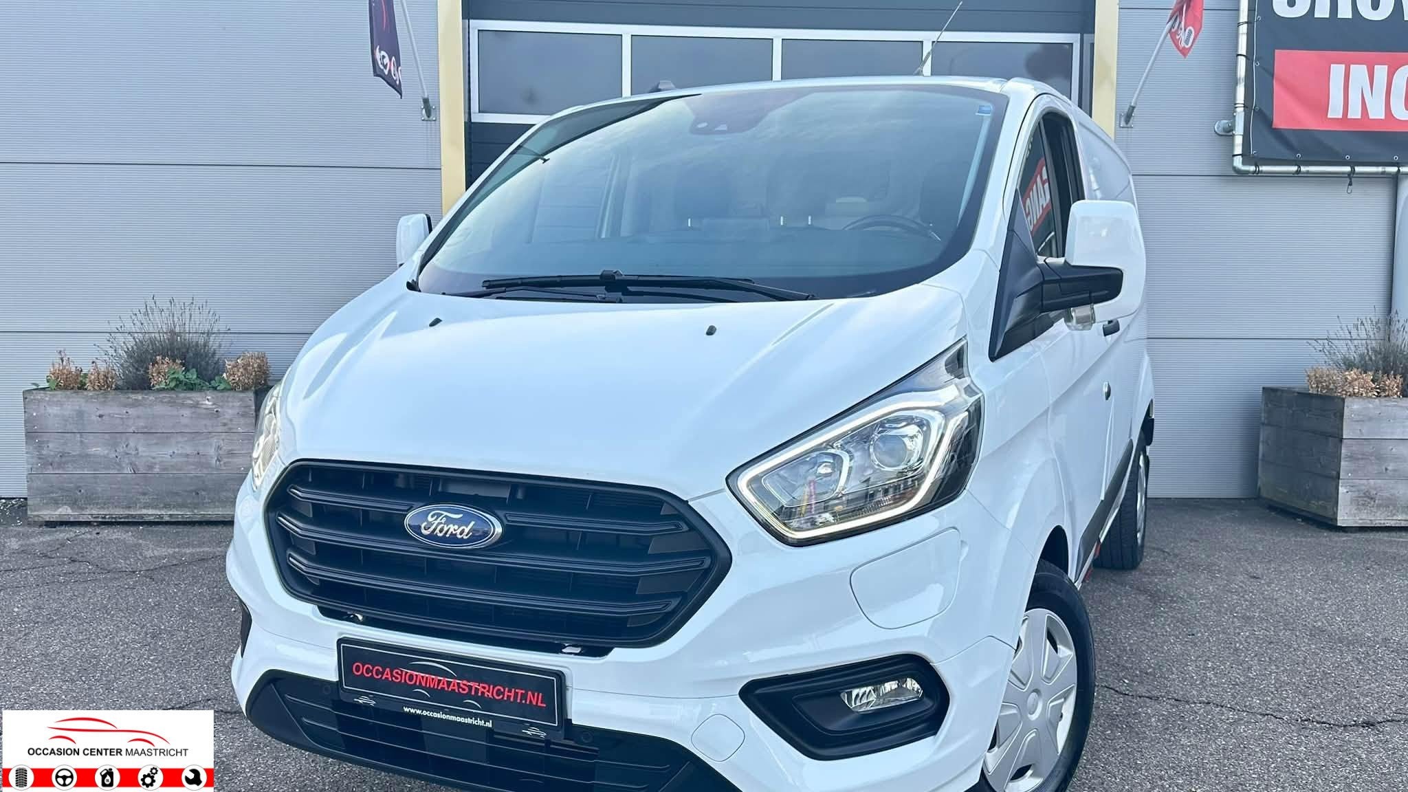 Ford Transit Custom 340 1.0 EcoBoost PHEV, Auto's, Gebruikt, Met garantie (alle), 2102 kg, Wit