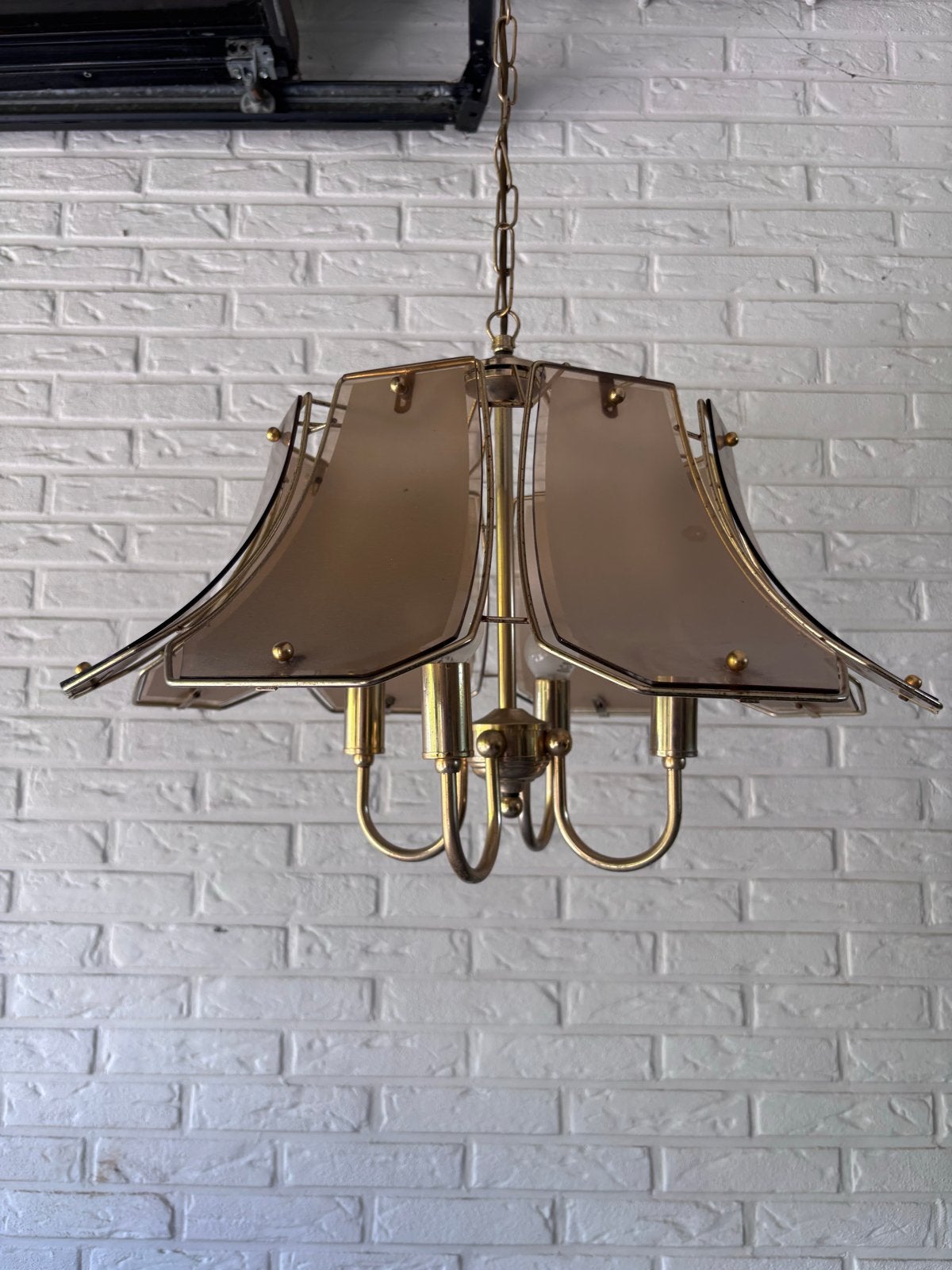 Vintage Hanglamp met goedkleurig Frame en Rookglas Panelen, Ophalen, Gebruikt, Glas, E14 (klein)