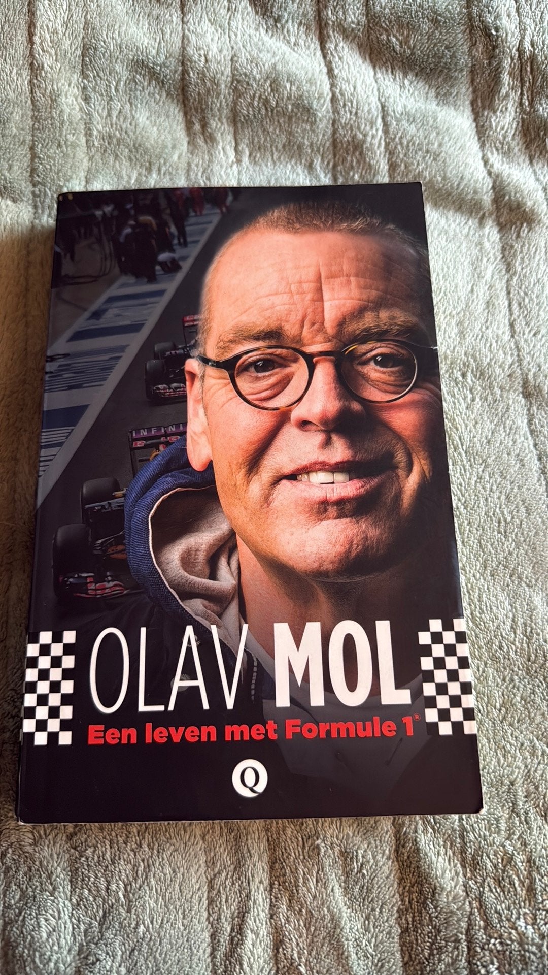 Olav Mol - Een leven met Formule 1, Ophalen of Verzenden, Zo goed als nieuw, Overige sporten, Olav Mol