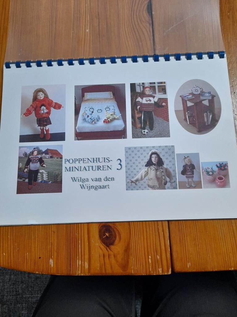 Poppenhuis Miniaturen 3 - Breipatronen voor poppenkleding, Ophalen of Verzenden